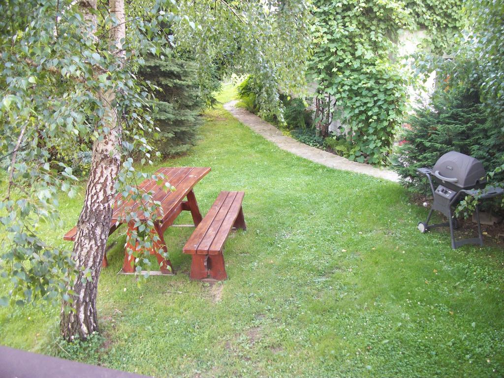 Domek I Apartamenty Stokrotka Krynica Zdroj Exterior photo
